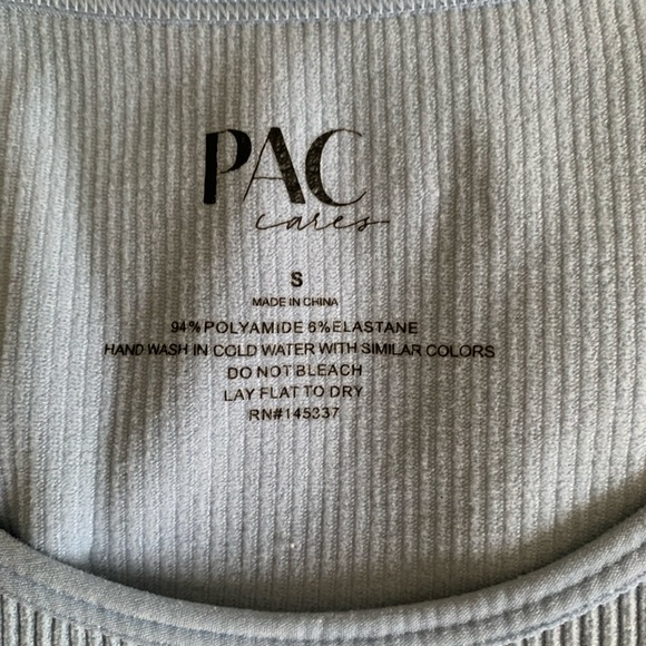 pacsun crop top (blue) - Picture 2 of 3